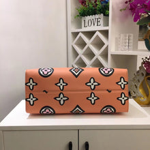 Load image into Gallery viewer, LV Painted Onthego