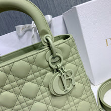Load image into Gallery viewer, Medium Lady D Ultramatte Bag