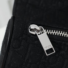 Load image into Gallery viewer, Black D Saddle Bag Men - Müllner´s