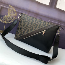 Load image into Gallery viewer, FF Motif Messenger