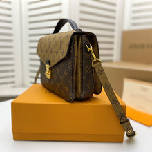 Load image into Gallery viewer, LV Pochette Métis Bi-Tone