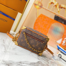 Load image into Gallery viewer, LV Mini Soft Trunk