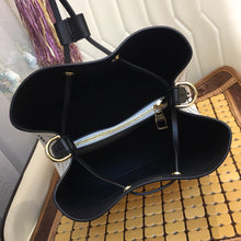 Load image into Gallery viewer, LV Néonoé MM