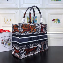 Load image into Gallery viewer, D Book Tote Jungle - Müllner´s