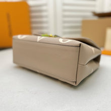 Load image into Gallery viewer, LV Madeleine MM