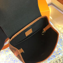 Load image into Gallery viewer, Dauphine LV Backpack - Müllner´s