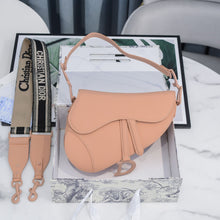 Load image into Gallery viewer, CD Ultramatte Saddle Bag - Müllner´s