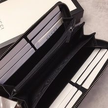 Load image into Gallery viewer, GG Embossed Continental - Müllner´s