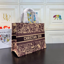 Load image into Gallery viewer, Medium D Book Tote Jouy motif - Müllner´s
