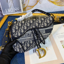 Load image into Gallery viewer, CD Jacquard Saddle Bag - Müllner´s