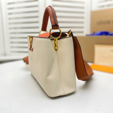 Load image into Gallery viewer, LV Capucines BB