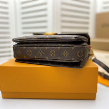 Load image into Gallery viewer, LV Pochette Métis