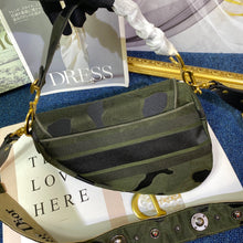 Load image into Gallery viewer, CD Camouflage Saddle Bag - Müllner´s