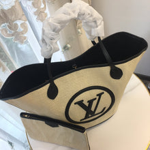 Load image into Gallery viewer, LV Saint Jacques