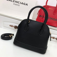 Load image into Gallery viewer, B´s Ville Small Top Handle Bag