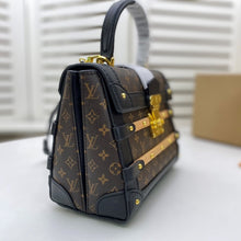 Load image into Gallery viewer, LV Trianon PM