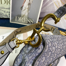 Load image into Gallery viewer, CD Jacquard Saddle Bag - Müllner´s