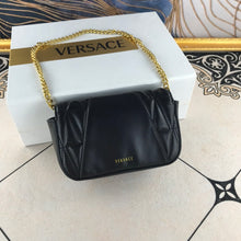 Load image into Gallery viewer, Virtus Quilted Evening Bag