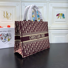 Load image into Gallery viewer, Medium D Book Tote Classic - Müllner´s