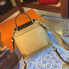 Load image into Gallery viewer, Dauphine LV Backpack - Müllner´s