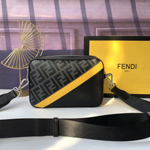 Load image into Gallery viewer, FF Montif Camera Case