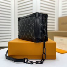 Load image into Gallery viewer, Soft Trunk LV Monogram - Müllner´s