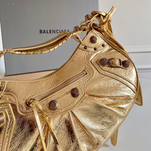 Load image into Gallery viewer, BB Le Cagole Small Shoulder Bag