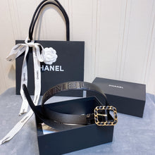 Load image into Gallery viewer, CC Vintage Texture Calfskin, Metal Monogram & Gold Plated Belt - Müllner´s