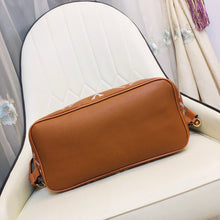Load image into Gallery viewer, LV Large Monogramed Neverfull