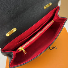 Load image into Gallery viewer, LV Madeleine BB