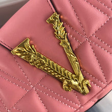 Load image into Gallery viewer, Virtus Quilted Belt Bag