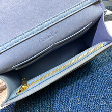 Load image into Gallery viewer, CD 30 Montaigne 2 in 1 Pouch