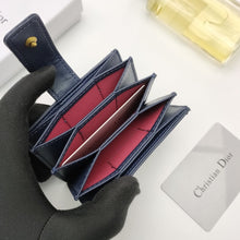 Load image into Gallery viewer, CD Montaigne Card Holder