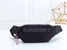 Load image into Gallery viewer, Medium Vintage Check ECONYL® Bum Bag - Müllner´s