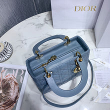 Load image into Gallery viewer, Medium Lady D Bag Golden Charms