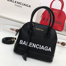 Load image into Gallery viewer, B´s Ville Small Top Handle Bag