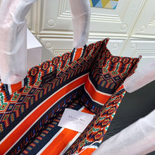 Load image into Gallery viewer, Medium D Book Tote Colorado - Müllner´s