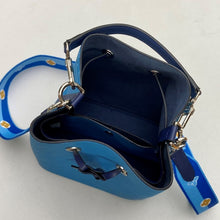 Load image into Gallery viewer, LV Petite Néonoé Shine BB