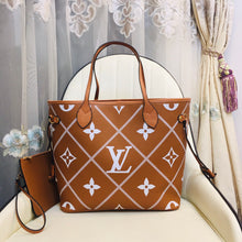 Load image into Gallery viewer, LV Large Monogramed Neverfull