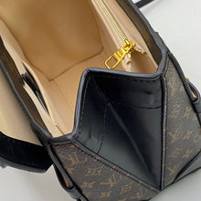 Load image into Gallery viewer, LV Trianon PM