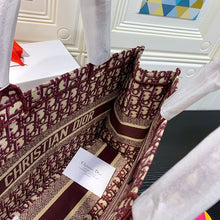 Load image into Gallery viewer, Medium D Book Tote Classic - Müllner´s