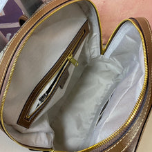 Load image into Gallery viewer, 'Fake/Not' print GG medium backpack - Müllner´s