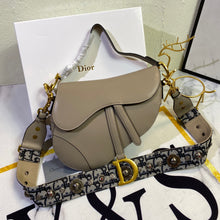 Load image into Gallery viewer, CD Smooth Saddle Bag - Müllner´s