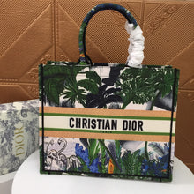 Load image into Gallery viewer, D Book Tote Spirit Asia - Müllner´s