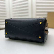 Load image into Gallery viewer, LV Trianon PM