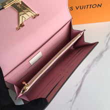 Load image into Gallery viewer, LV Capucines Continental - Müllner´s