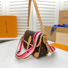 Load image into Gallery viewer, LV Diane