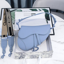 Load image into Gallery viewer, CD Ultramatte Saddle Bag - Müllner´s