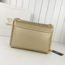 Load image into Gallery viewer, Palazzo Medusa Lux Shoulder Bag