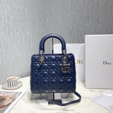 Load image into Gallery viewer, Medium Lady D Bag Silver Charms